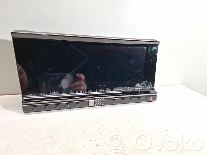 o-343acd74c0d15c01f4bdc1c735e0cfdd-citroen-ds7-crossback-ekranas-displejus-ekraniukas